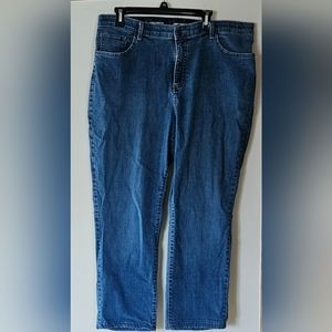 20W Lee Comfort Waist Straight Leg Womens Jeans Medium Blue Stretch *Hemmed #8